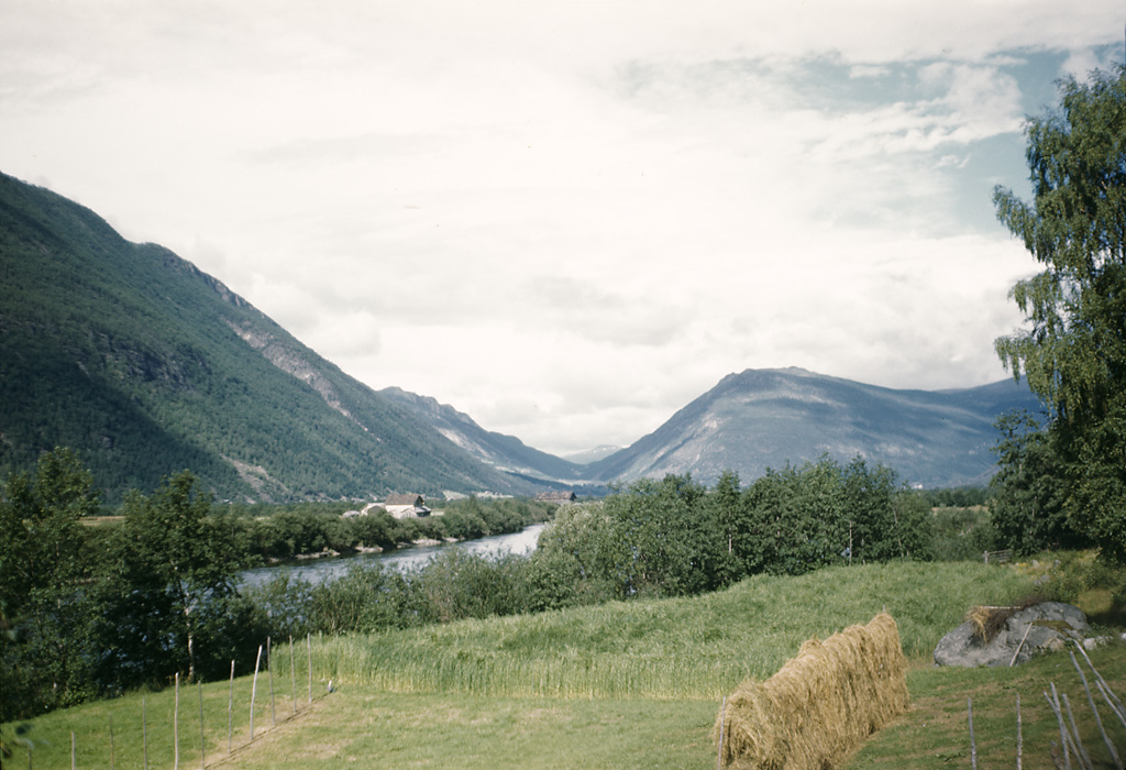 Gudbrandsdalen
        Valley, Oppland