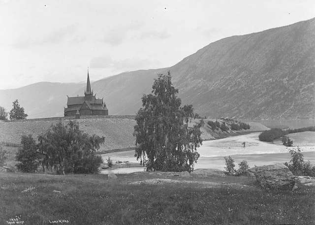 Lom Stave Church