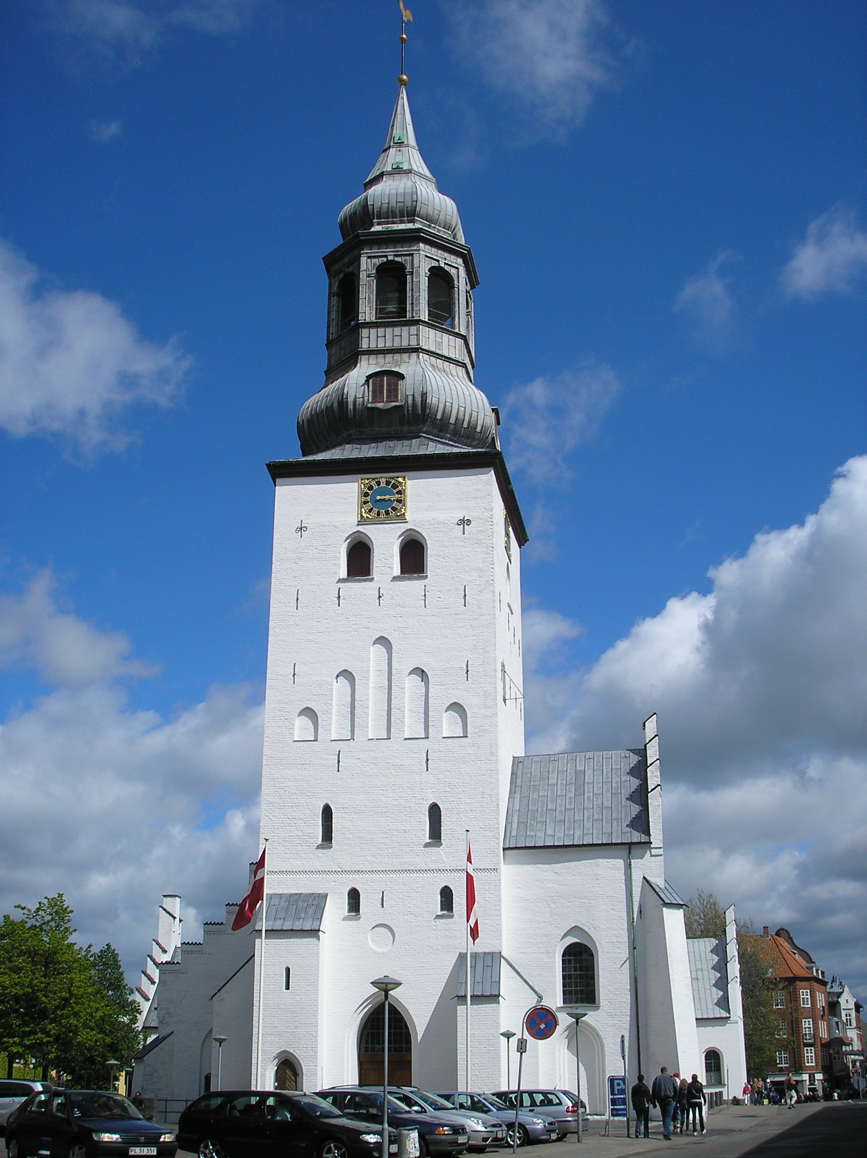 St Bodolfi exterior