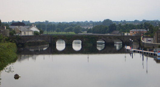 Carrick-on-Suir bridge