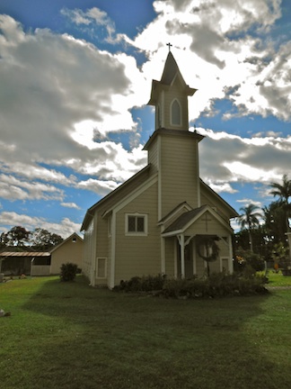 Lihue church front